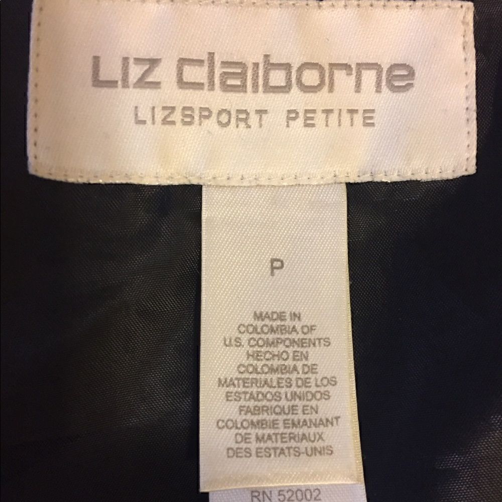 Liz Claiborne LizSport Petite Black Blazer Size P - Picture 7 of 8